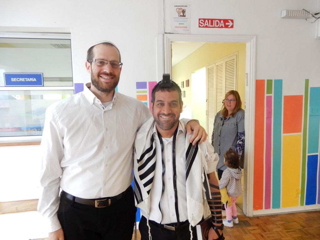Dos grandes. Oved y el Rav Mijael Rubinstein. Dos grandes. Oved y el Rav Mijael Rubinstein.