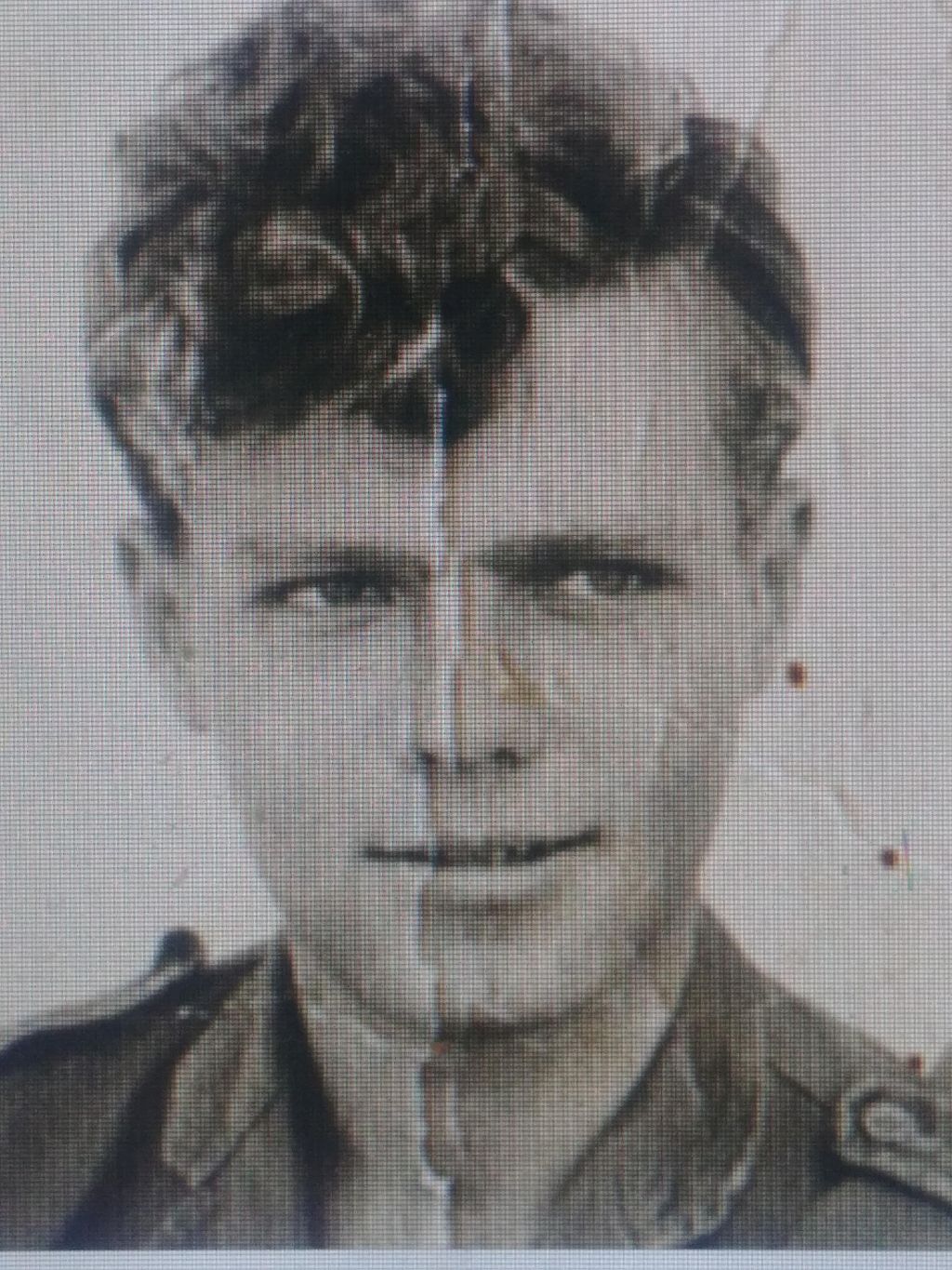 Surin Hershko, de joven soldado, antes de su herida