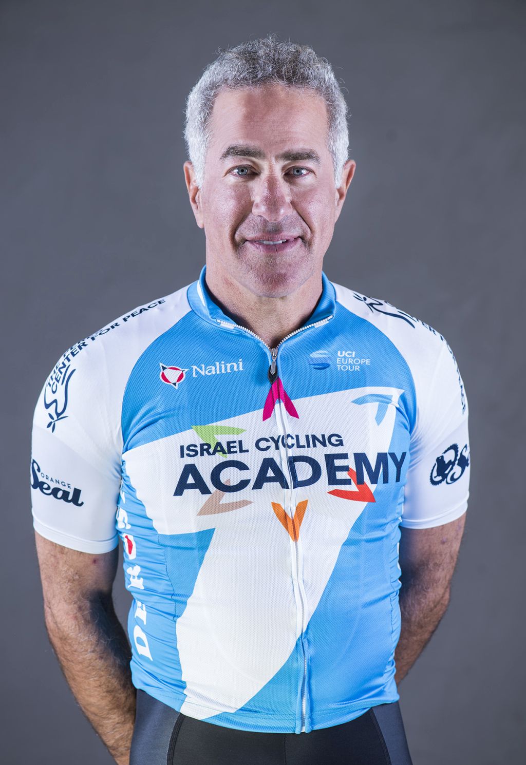 Este es el empresario con visión, que financió el amistoso Uruguay ...
