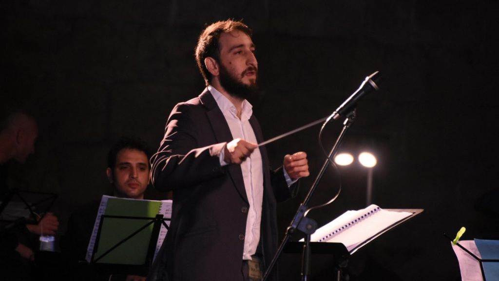 Tom Cohen, Director artístico de Tom Cohen, Director artístico de