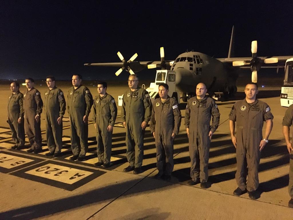 La Fuerza Aérea trajo a decenas de uruguayos de Ecuador, el 27 de marzo La Fuerza Aérea trajo a decenas de uruguayos de Ecuador, el 27 de marzo