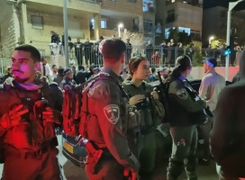 Por lo menos 7 israelíes asesinados en atentado terrorista junto a sinagoga en Jerusalem