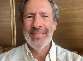 La historia del abuelo de Alain Mizrahi en twitter