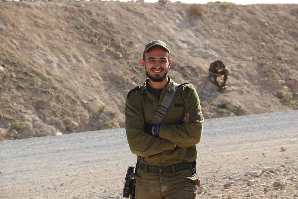 Yehia en la frontera con Gaza. Posteó esta foto el 8 de abril. 