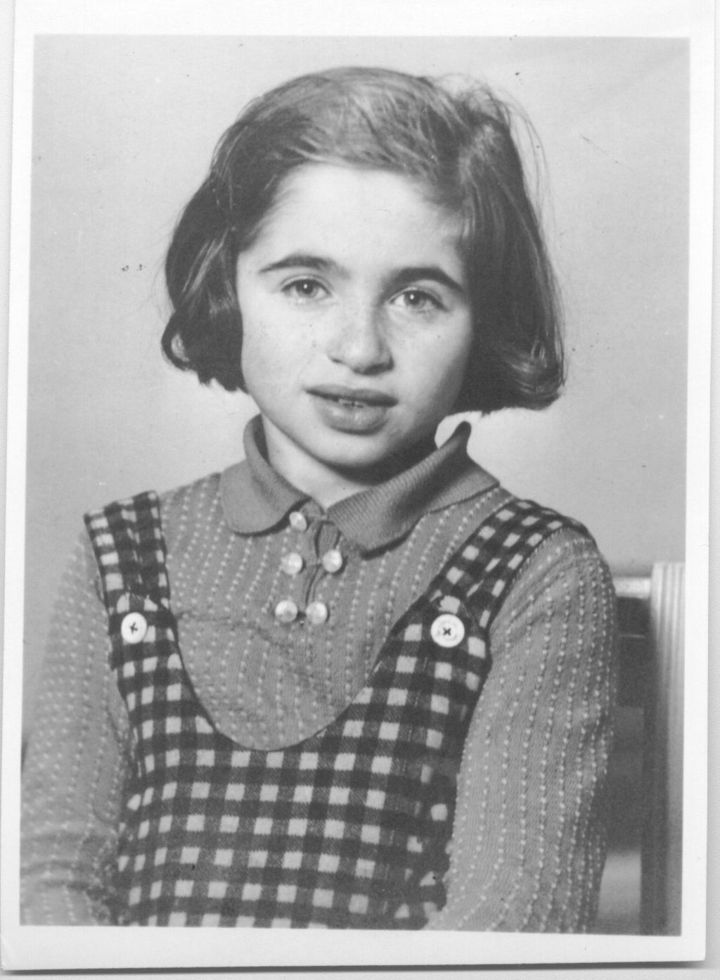 Ruth a los 10 años de edad Ruth a los 10 años de edad
