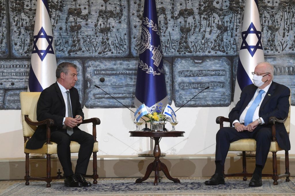 El Embajador argentno con el Presidente de Israel