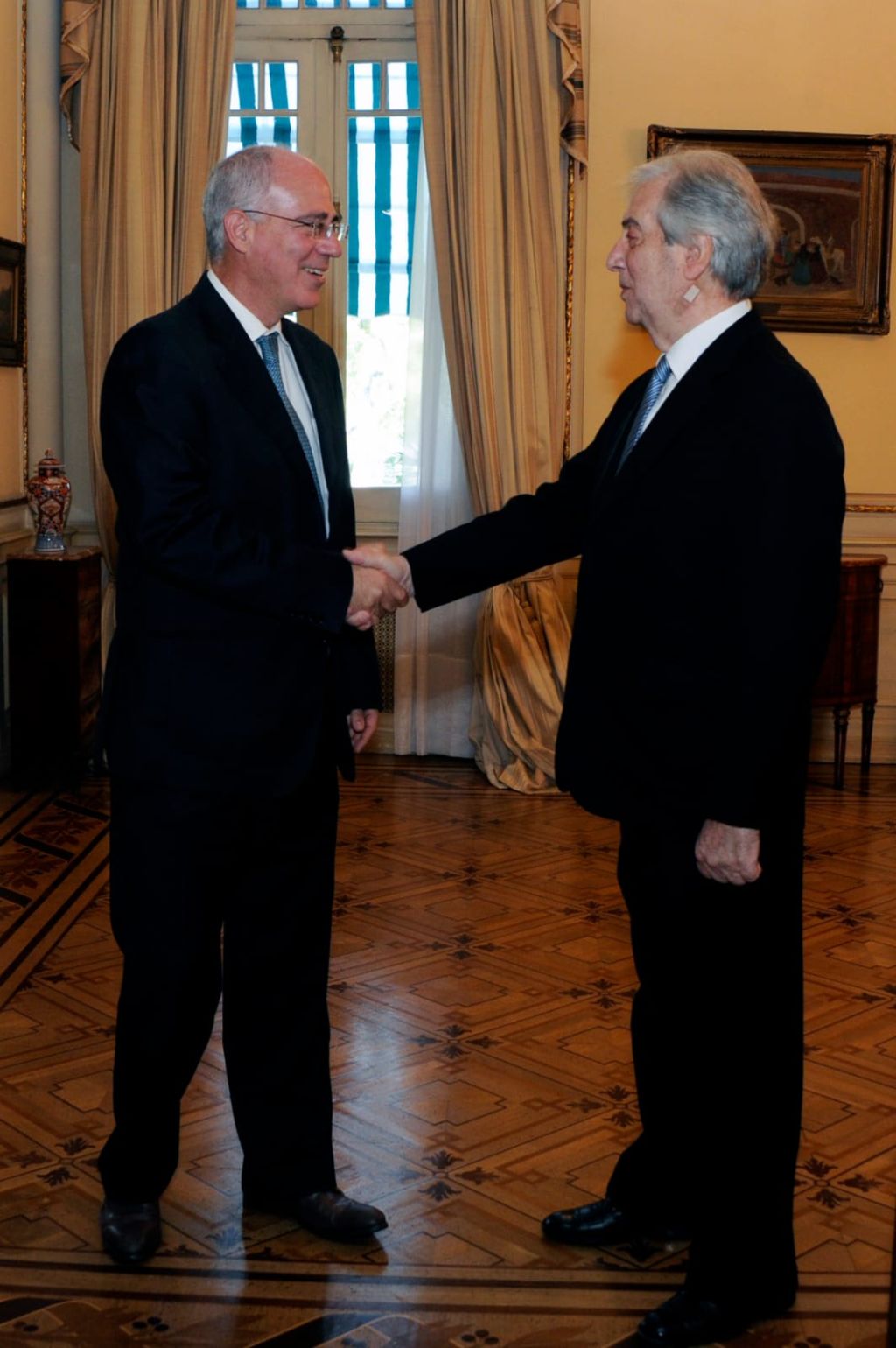 Magen, el año pasado, tras la presentación de credenciales al entonces Presidente de la República Dr. Tabaré Vázquez