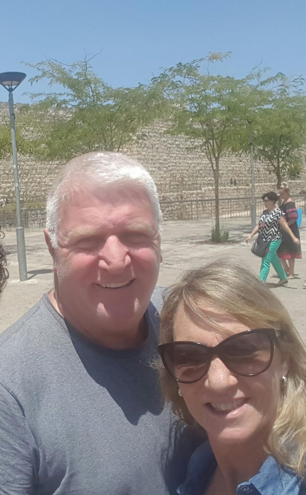 Alberto y Patricia durante sus vacaciones en Israel