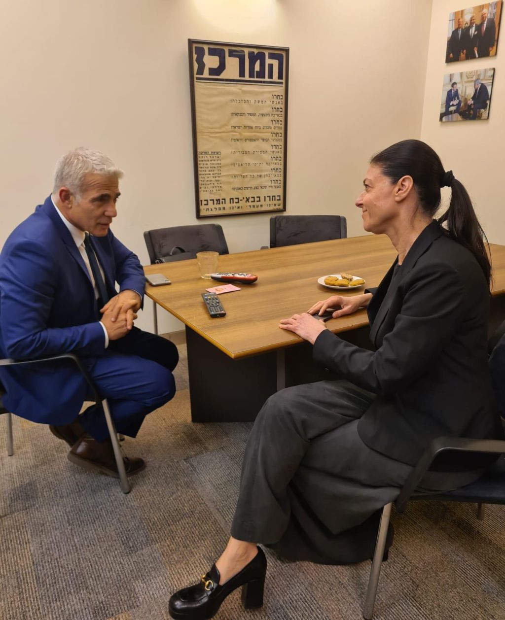 Yair Lapid con la jefa del partido laborista Merav Mijaeli