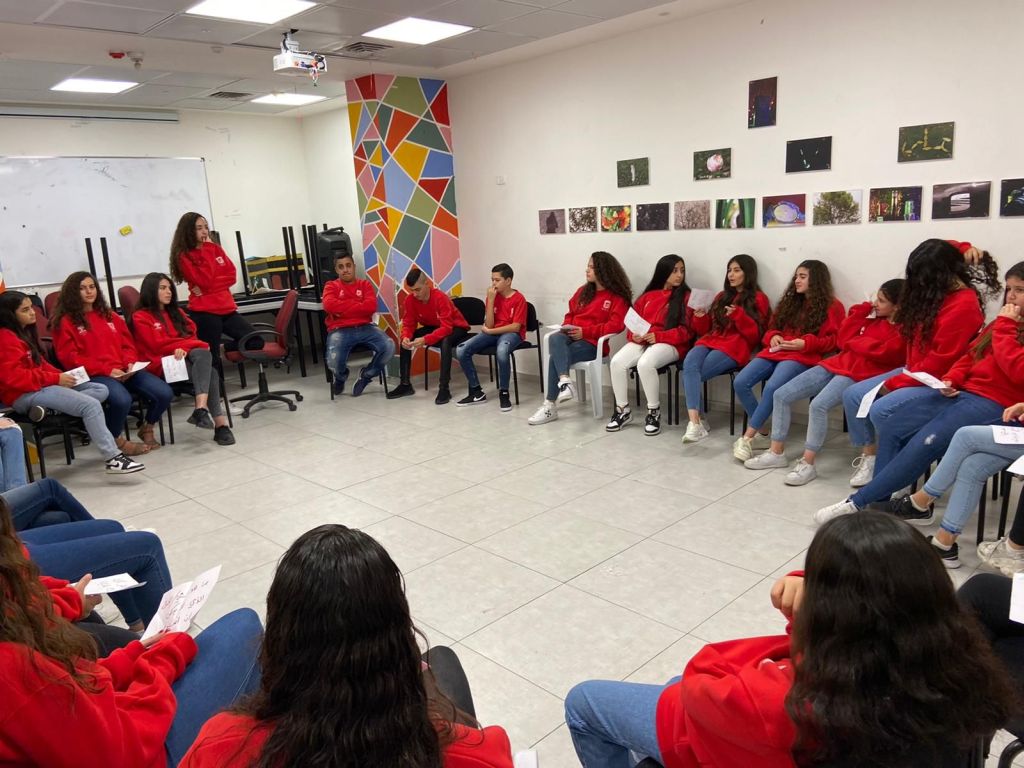 Una actividad educativa en Ajyal
