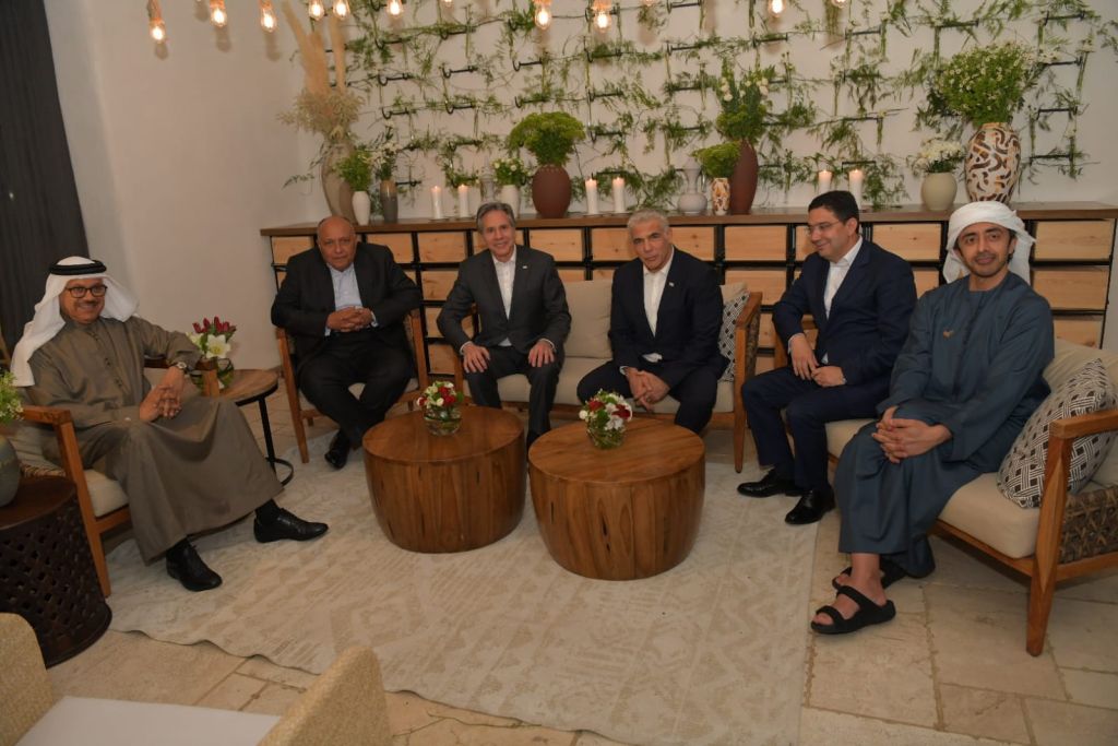 La parte informal del encuentro, el domingo por la noche (Foto: Asi Efrati, GPO)
