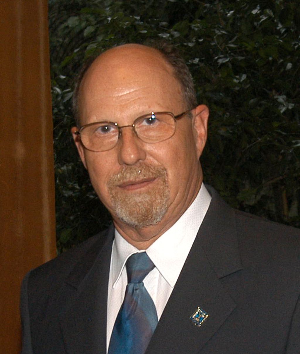 Embajador Joel Salpak