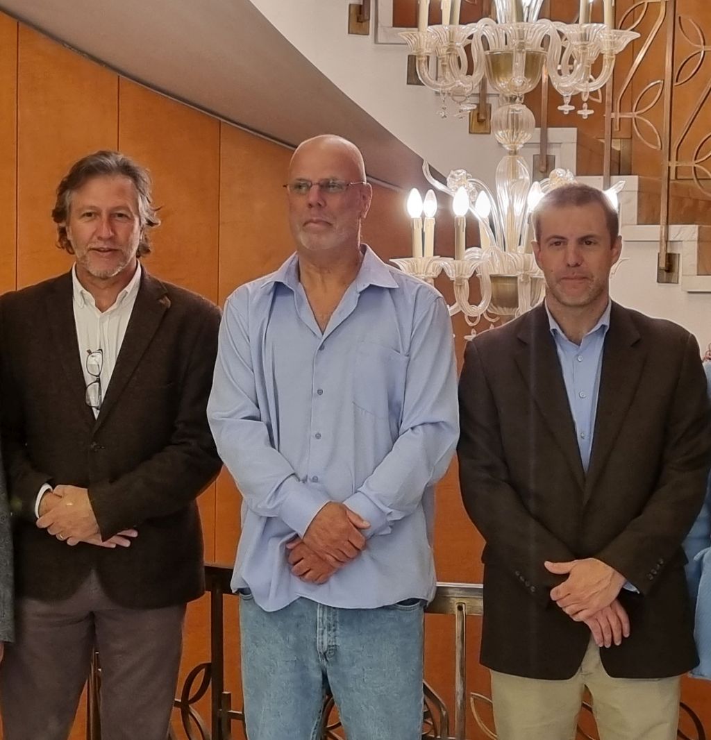 El Director del Institut Pasteur de Montevideo Dr. Carlos Batthyany, el Vicepresidente del Instituto Científico Weizmann de Israel Prof. Zvi Reich y el Director Académico del Pasteur Dr. José Badano