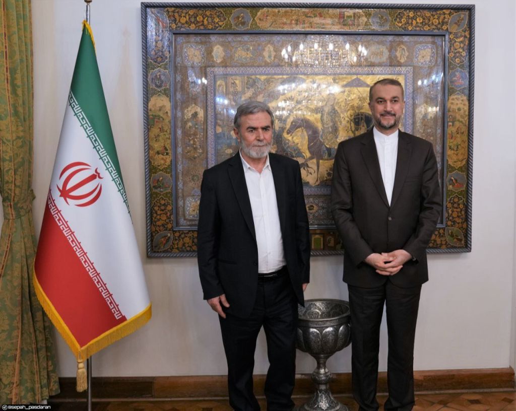 El jefe de la Yihad Islámica Ziad Nahale y el canciller iraní