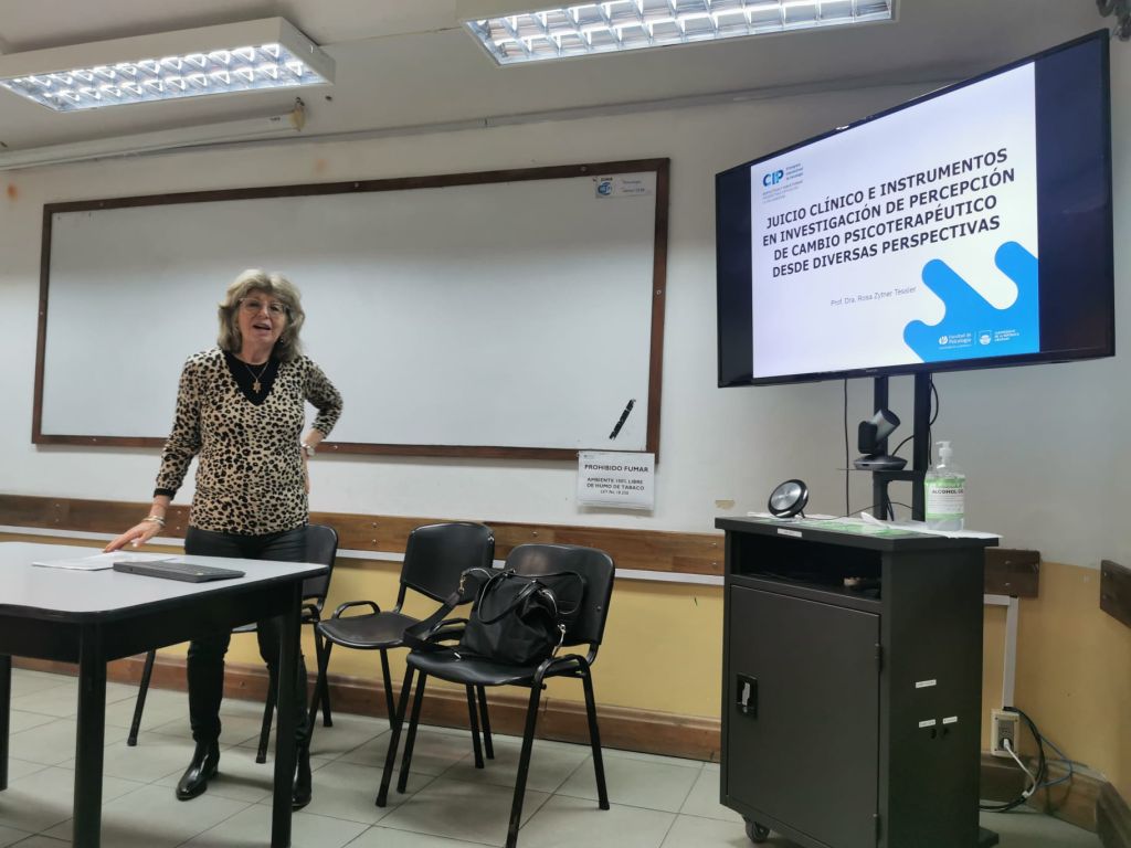 Las distintas facetas de la Psic. Prof. Rosa Zytner, homenajeada en la ...