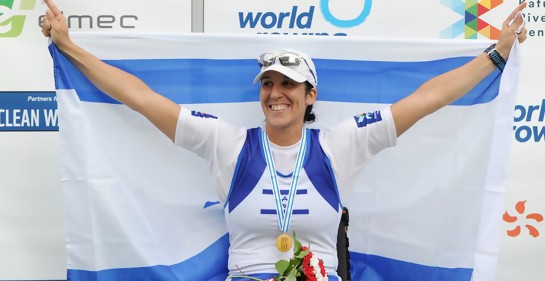 Moran Samuel, campeona mundial de remo para lisiados, en campeonato en Polonia (Foto: Datlav Saiev)