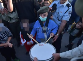 La Policía israelí ayuda a niño enfermo de Nazaret a cumplir un sueño