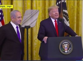 Analistas árabes critican la actitud palestina ante el plan de Trump