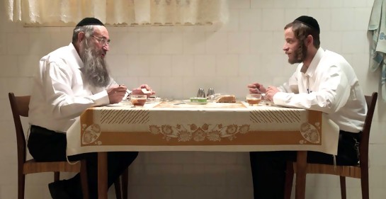 Todo lo que aprendí de gastronomía judía viendo Shtisel