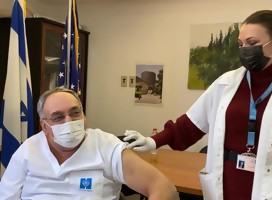 Comenzó la segunda etapa experimental de la vacuna israelí