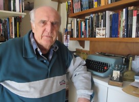 Con Mauricio Rosencof, sobre su nueva novela “La Caja de Zapatos”