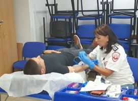 Luces y sombras en medio de la tragedia de Meron