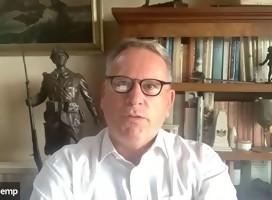 Con Richard Kemp, experto en terrorismo, ex Comandante de las fuerzas de Gran Bretaña en Afganistán