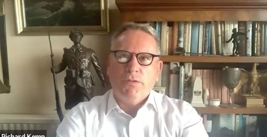 Con Richard Kemp, experto en terrorismo, ex Comandante de las fuerzas de Gran Bretaña en Afganistán