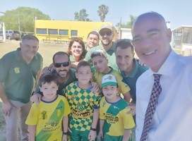 Una donación israelí que toca el corazón uruguayo: equipo de riego para canchas de fútbol en San José