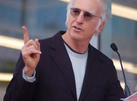 Documental de dos partes sobre  Larry David se estrenará en HBO en marzo