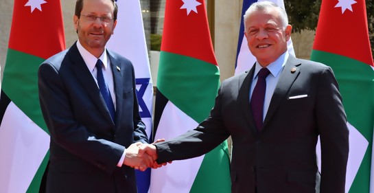 El presidente israelí Herzog y el rey Abdullah de Jordania se reúnen en Amman