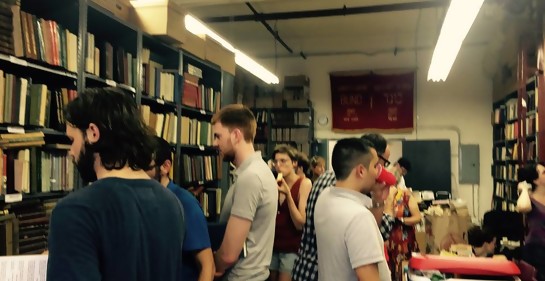 Un centro de libros en yiddish en Queens sigue vivo, al igual que el yiddish