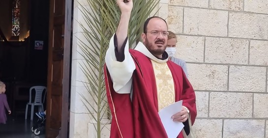 La libertad de cultos en Israel a través de la vivencia de un sacerdote católico en Tel Aviv