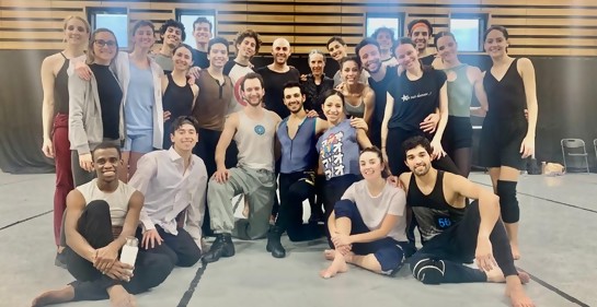 Con Erez Zohar, el coreógrafo israelí que está trabajando con el Ballet Nacional del SODRE
