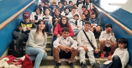 Hay visitas que marcan. Alumnos de la escuela 302 en el Museo de la Shoá.