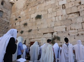 Aprendiendo sobre el significativo mes de Tishrei, el primero del año judío