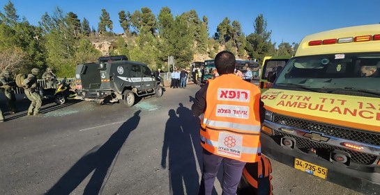 1 muerto y casi 20  heridos en dos explosiones terroristas en Jerusalem