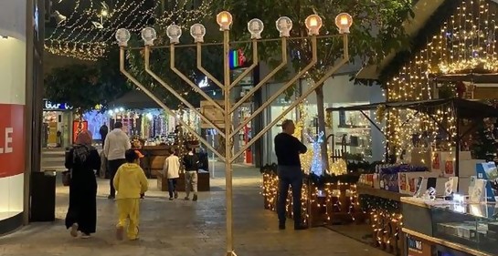 Una semana de luz en Israel y el mundo judío al celebrarse Janucá