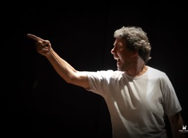 El galardonado actor y director uruguayo Iván Solarich se presenta en febrero en Israel con dos obras