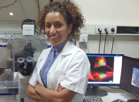 Con la científica israelí Carmit Levy, investigadora de melanoma 