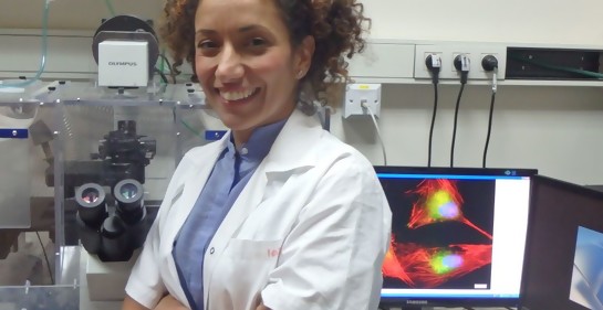 Con la científica israelí Carmit Levy, investigadora de melanoma 