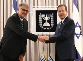 El Embajador de Uruguay presentó credenciales al Presidente de Israel