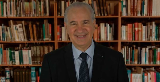 Entrevista a Ruperto Long sobre su libro El ataque final