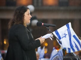 Discurso de la Embajadora de Israel  Michal Hershkovitz en Plaza Independencia