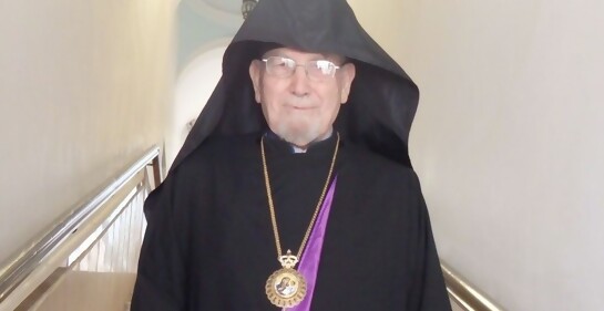Arzobispo Aris Shirvanian en Jerusalem
