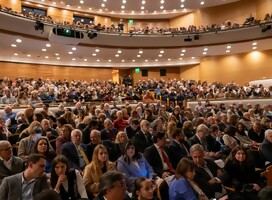 Acto Central Recordatorio del Día del Holocausto y el Heroísmo- Iom HaShoá VeHagvurá