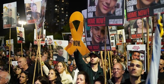  Se teme que un acuerdo parcial condene a los hombres jóvenes secuestrados a morir en Gaza