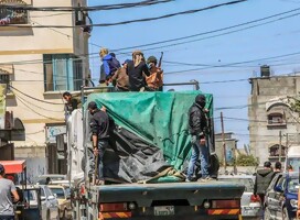 Israel reanuda la ayuda humanitaria a Gaza en forma limitada