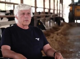 Con Daniel Weisz de Ein Hashlosha sobre la desgracia con suerte en el kibutz
