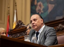 Con el Diputado Carlos Varela del Frente Amplio